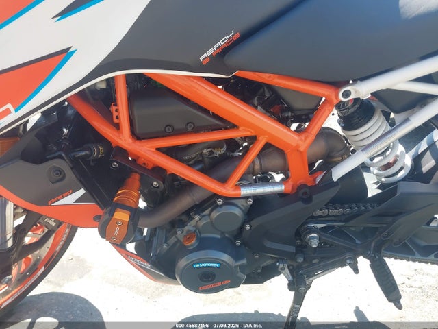 KTM 390 Duke 2017 MD2JPJ400HC209565 Image 9