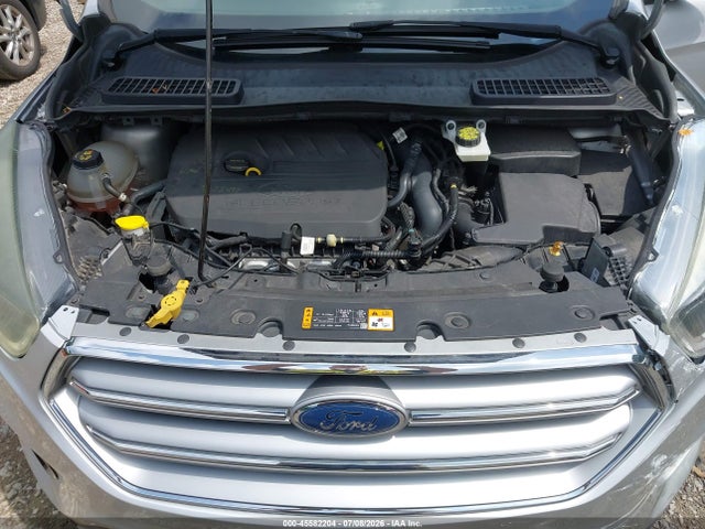 45582204 :رقم المزاد ، 1FMCU0GD9HUE05123 vin ، 2017 Ford Escape Se مزاد بيع