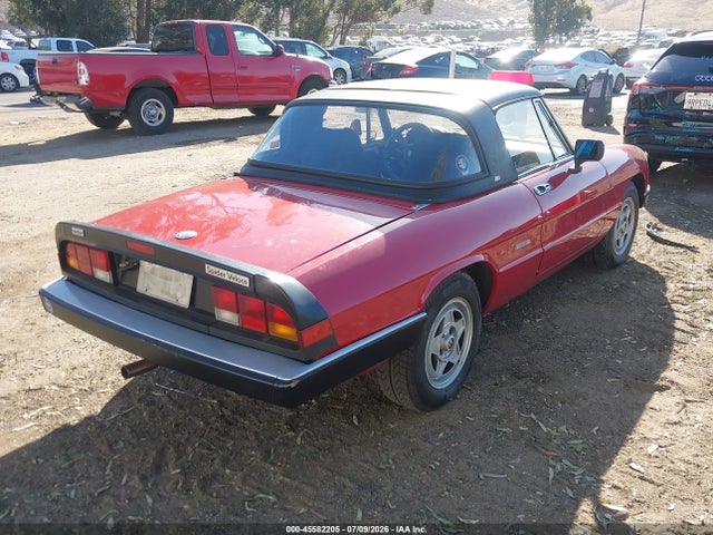 1986 Alfa Romeo Veloce 2000 Spider მანქანა იყიდება აუქციონზე, vin: ZARBA5410G1038294, აუქციონის ნომერი: 45582205