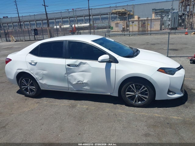 Toyota COROLLA LE 2017 5YFBURHE0HP633438 Image 13