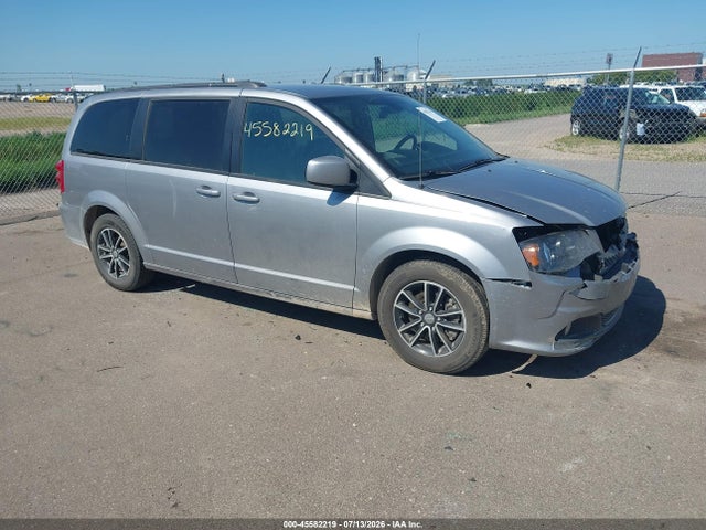 2019 Dodge Grand Caravan Gt მანქანა იყიდება აუქციონზე, vin: 2C4RDGEG7KR647496, აუქციონის ნომერი: 45582219