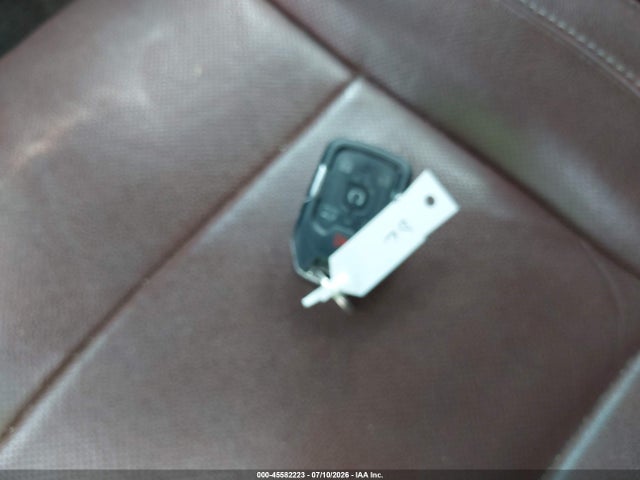 Продажа на аукционе авто 2016 Chevrolet Suburban Ltz, vin: 1GNSKJKC6GR174281, номер лота: 45582223