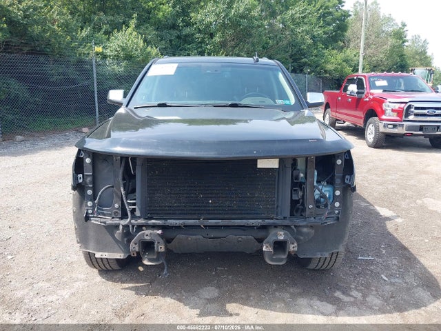 Продажа на аукционе авто 2016 Chevrolet Suburban Ltz, vin: 1GNSKJKC6GR174281, номер лота: 45582223