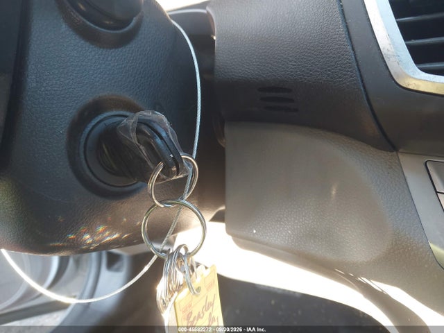 45582272 :رقم المزاد ، 1HGCR2F38FA027953 vin ، 2015 Honda Accord Lx مزاد بيع