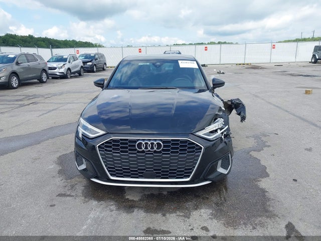 2023 Audi A3 Premium 40 Tfsi Front-wheel Drive S Tronic მანქანა იყიდება აუქციონზე, vin: WAUAUDGY6PA118759, აუქციონის ნომერი: 45582368