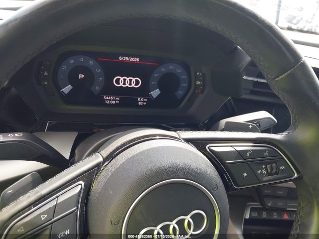 2023 Audi A3 Premium 40 Tfsi Front-wheel Drive S Tronic მანქანა იყიდება აუქციონზე, vin: WAUAUDGY6PA118759, აუქციონის ნომერი: 45582368