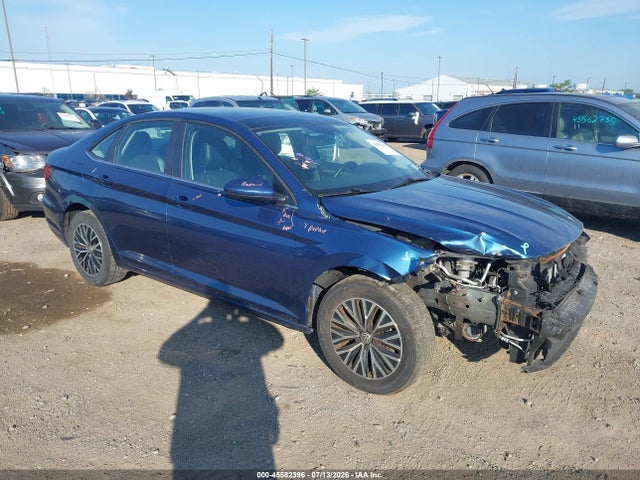 Продажа на аукционе авто 2019 Volkswagen Jetta 1.4t R-line/1.4t S/1.4t Se, vin: 3VWC57BU2KM033554, номер лота: 45582396