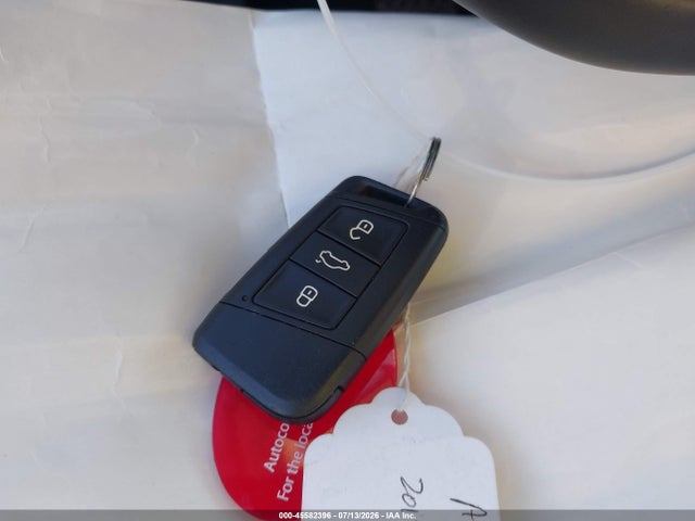 2019 Volkswagen Jetta 1.4t R-line/1.4t S/1.4t Se მანქანა იყიდება აუქციონზე, vin: 3VWC57BU2KM033554, აუქციონის ნომერი: 45582396