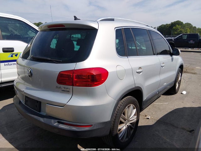 Продаж на аукціоні авто 2013 Volkswagen Tiguan Se, vin: WVGBV3AX2DW559717, номер лоту: 45582399