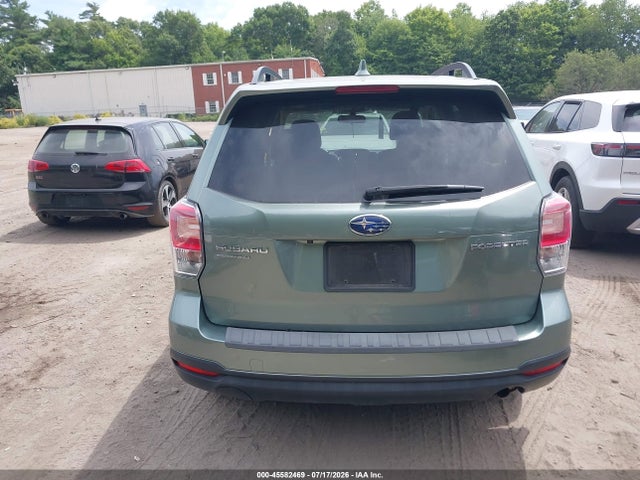 Продаж на аукціоні авто 2018 Subaru Forester 2.5i Premium, vin: JF2SJAEC7JH557037, номер лоту: 45582469