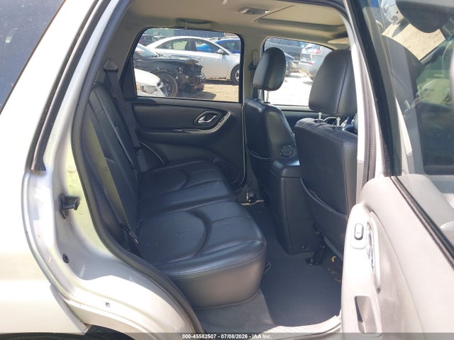 45582507 :رقم المزاد ، 4F2YZ96135KM27066 vin ، 2005 Mazda Tribute S مزاد بيع