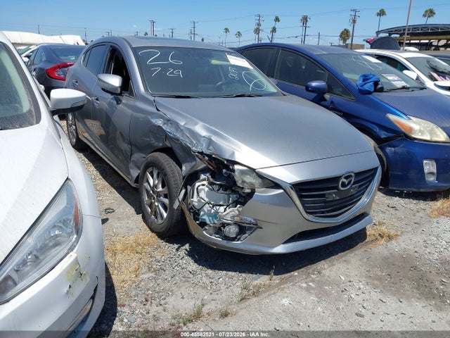 45582521 :رقم المزاد ، JM1BM1M7XG1349228 vin ، 2016 Mazda Mazda3 I Touring مزاد بيع