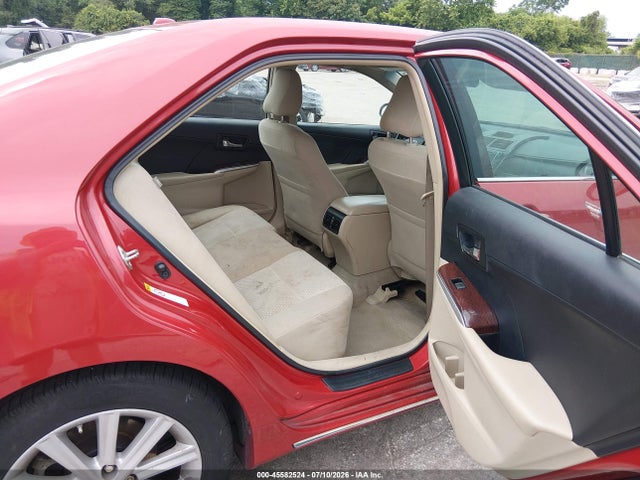 45582524 :رقم المزاد ، 4T4BF1FK3ER420049 vin ، 2014 Toyota Camry Xle مزاد بيع