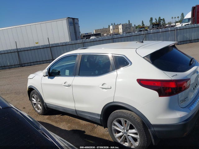 Продаж на аукціоні авто 2017 Nissan Rogue Sport S, vin: JN1BJ1CP9HW013023, номер лоту: 45582530