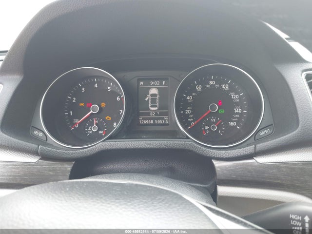 2016 Volkswagen Passat 1.8t Se მანქანა იყიდება აუქციონზე, vin: 1VWBS7A30GC042937, აუქციონის ნომერი: 45582584