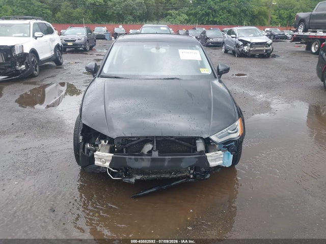 45582592 :رقم المزاد ، WAUBFGFF8F1124545 vin ، 2015 Audi A3 2.0t Premium مزاد بيع