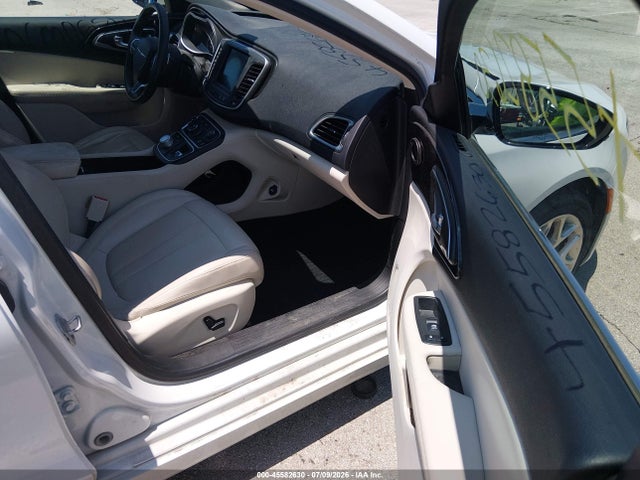 Aukcja sprzedaży 2015 Chrysler 200 C, vin: 1C3CCCEG1FN567247, numer aukcji: 45582630