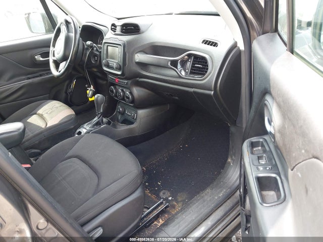 ZACCJBBT5GPE05434 Jeep Renegade Justice