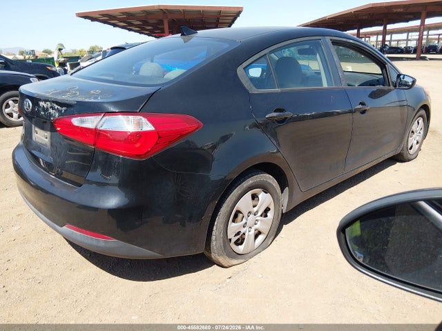 KNAFK4A66G5525783 KIA FORTE LX