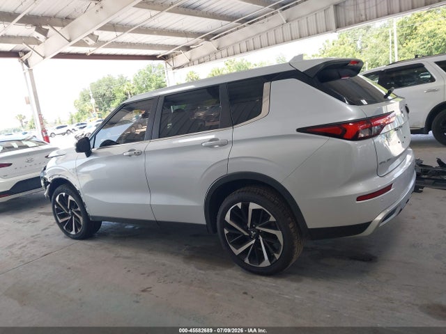 2022 Mitsubishi Outlander Black Edition 2wd/se 2.5 2wd/se Launch Edition 2wd მანქანა იყიდება აუქციონზე, vin: JA4J3UA84NZ084201, აუქციონის ნომერი: 45582689