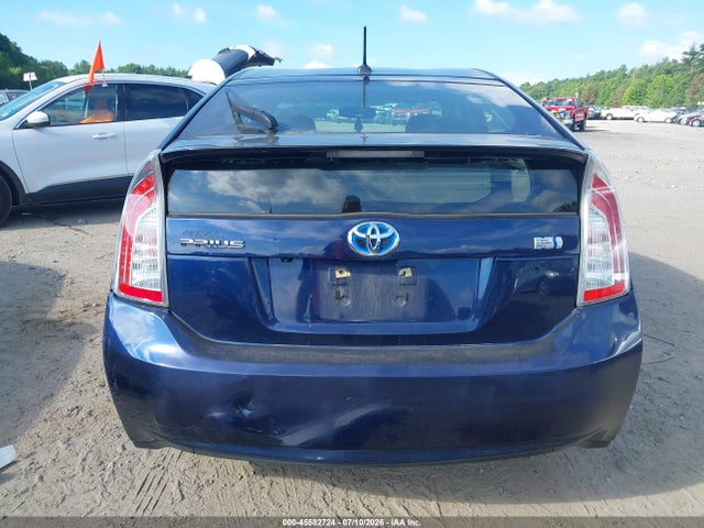 Toyota Prius Four 2015 JTDKN3DU4F1982000 Image 17