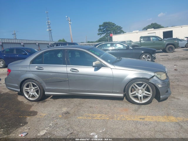 45582767 :رقم المزاد ، WDDGF54X48R019360 vin ، 2008 Mercedes-benz C 300 Luxury/sport مزاد بيع