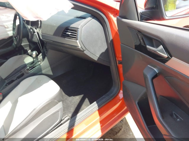 2019 Volkswagen Jetta 1.4t R-line/1.4t S/1.4t Se მანქანა იყიდება აუქციონზე, vin: 3VWCB7BU1KM224343, აუქციონის ნომერი: 45582773