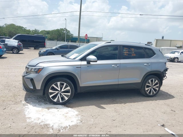 2022 Volkswagen Taos 1.5t Se მანქანა იყიდება აუქციონზე, vin: 3VVRX7B22NM052083, აუქციონის ნომერი: 45582787