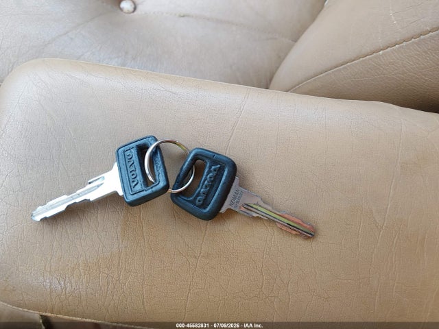 45582831 :رقم المزاد ، YV1AX8845K1372074 vin ، 1989 Volvo 244 Dl/gl مزاد بيع