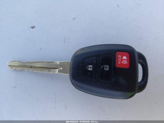 2T3ZFREV0HW326757 Toyota RAV4 LE