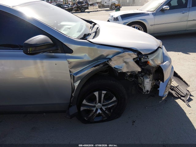 2T3ZFREV0HW326757 Toyota RAV4 LE