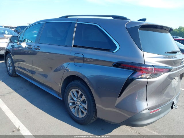 45582845 :رقم المزاد ، 5TDKRKEC4PS146356 vin ، 2023 Toyota Sienna Le مزاد بيع