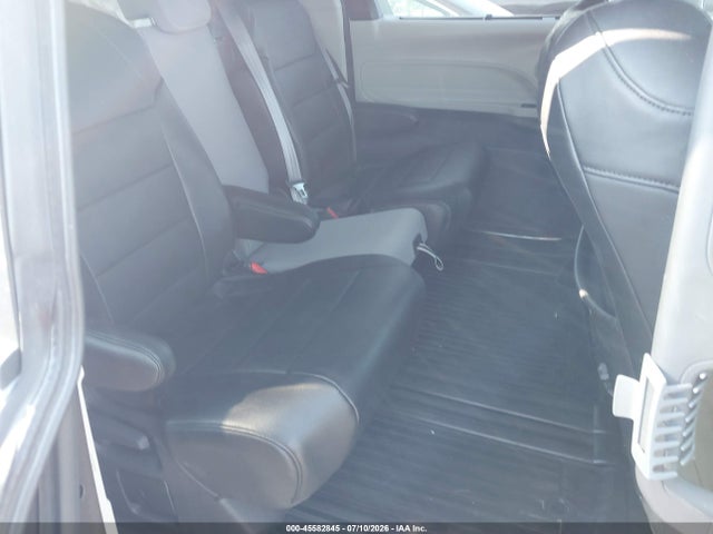 45582845 :رقم المزاد ، 5TDKRKEC4PS146356 vin ، 2023 Toyota Sienna Le مزاد بيع