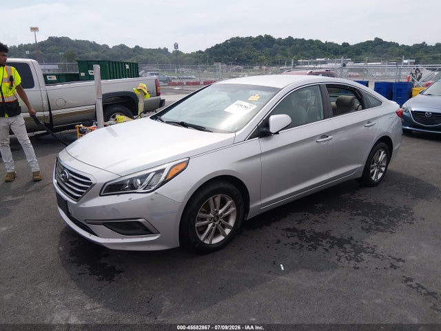 Продаж на аукціоні авто 2016 Hyundai Sonata Se, vin: 5NPE24AF4GH386977, номер лоту: 45582867