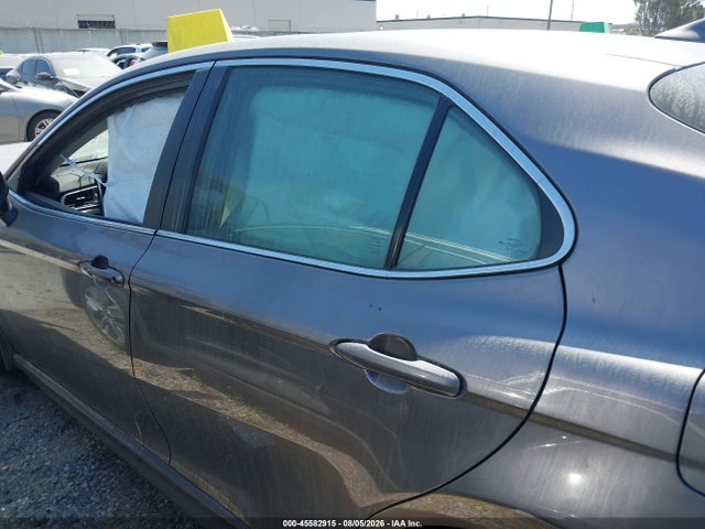 4T1G11AK4RU235925 Toyota CAMRY SE