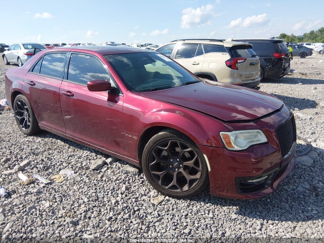 2019 Chrysler 300 300s მანქანა იყიდება აუქციონზე, vin: 2C3CCABG5KH637974, აუქციონის ნომერი: 45582941