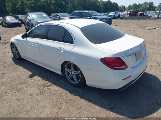 2017 Mercedes-benz E 300 4matic მანქანა იყიდება აუქციონზე, vin: WDDZF4KB1HA154191, აუქციონის ნომერი: 45582961