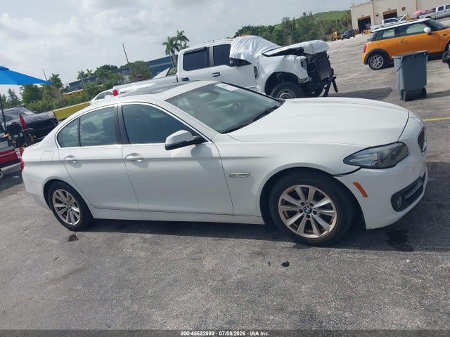 45582999 :رقم المزاد ، WBA5A5C56GG348097 vin ، 2016 Bmw 528i مزاد بيع