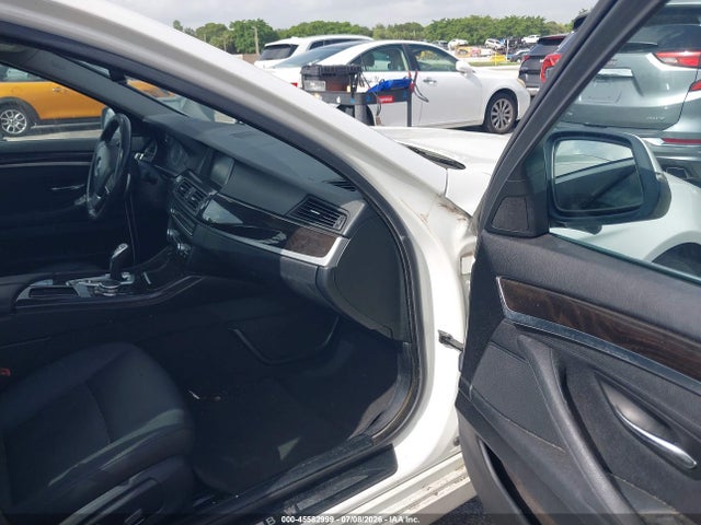 45582999 :رقم المزاد ، WBA5A5C56GG348097 vin ، 2016 Bmw 528i مزاد بيع