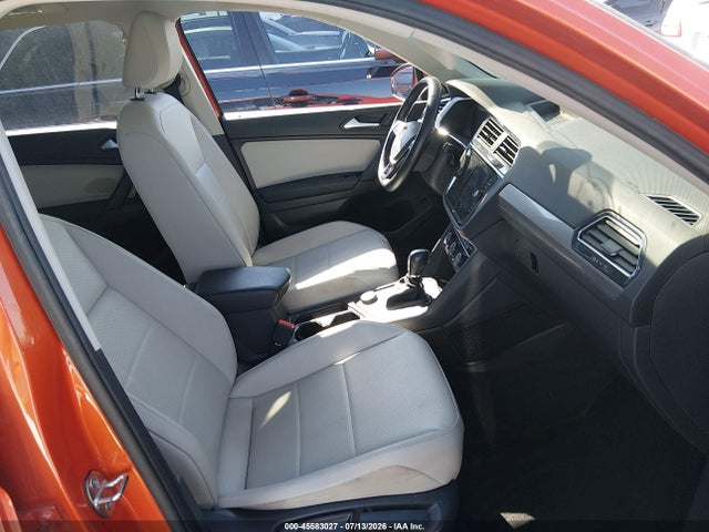 Продаж на аукціоні авто 2019 Volkswagen Tiguan 2.0t Se/2.0t Sel/2.0t Sel R-line/2.0t Sel R-line Black, vin: 3VV2B7AXXKM046184, номер лоту: 45583027