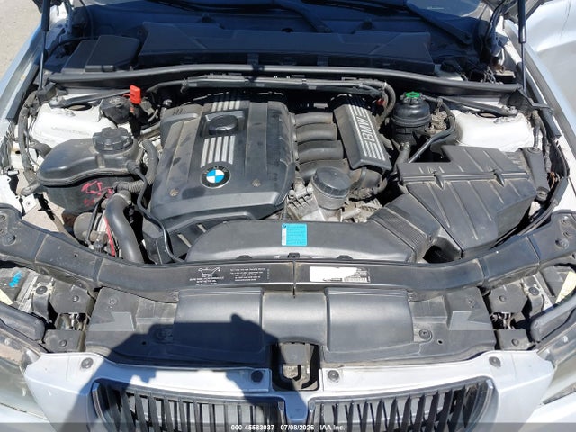 Продажа на аукционе авто 2007 Bmw 328i, vin: WBAVC53567FZ79867, номер лота: 45583037