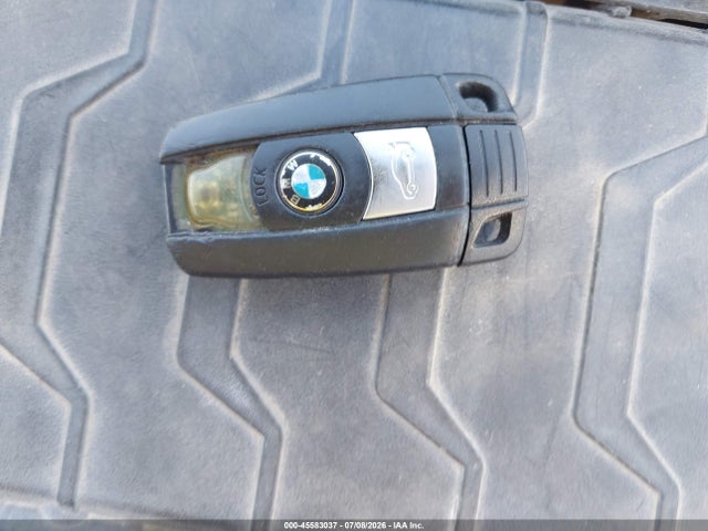 Продажа на аукционе авто 2007 Bmw 328i, vin: WBAVC53567FZ79867, номер лота: 45583037