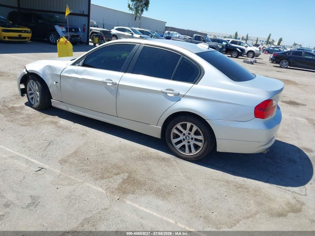 Продажа на аукционе авто 2007 Bmw 328i, vin: WBAVC53567FZ79867, номер лота: 45583037
