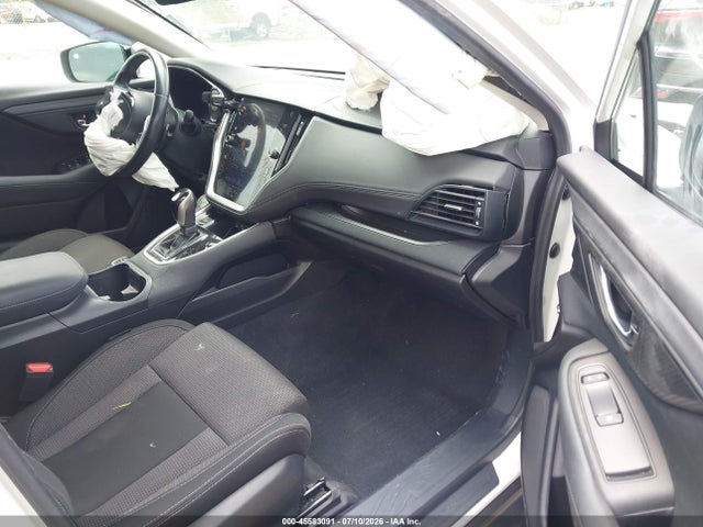 45583091 :رقم المزاد ، 4S4BTACC0L3255578 vin ، 2020 Subaru Outback Premium مزاد بيع