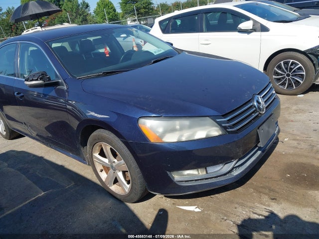 Aukcja sprzedaży 2015 Volkswagen Passat 1.8t Limited Edition, vin: 1VWAT7A39FC113642, numer aukcji: 45583148
