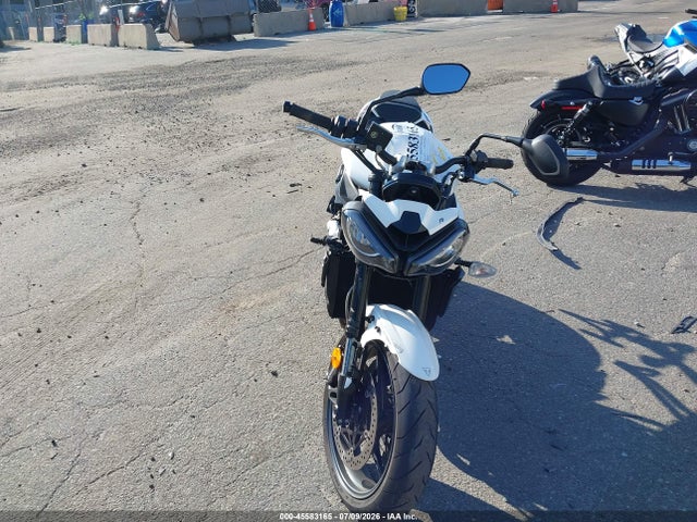 Triumph Motorcycle Street Triple 765 R 2024 SMTA604S5RTBK1024 Image 5