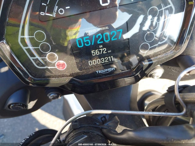 Triumph Motorcycle Street Triple 765 R 2024 SMTA604S5RTBK1024 Image 7