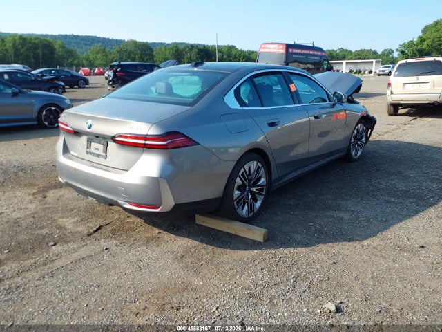 Продажа на аукционе авто 2024 Bmw 530i Xdrive, vin: WBA53FJ09RCR27991, номер лота: 45583167