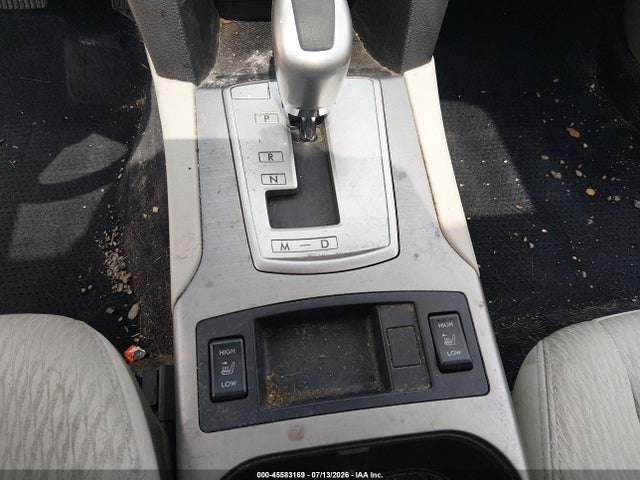 45583169 :رقم المزاد ، 4S4BRCGC7B3374618 vin ، 2011 Subaru Outback 2.5i Premium مزاد بيع