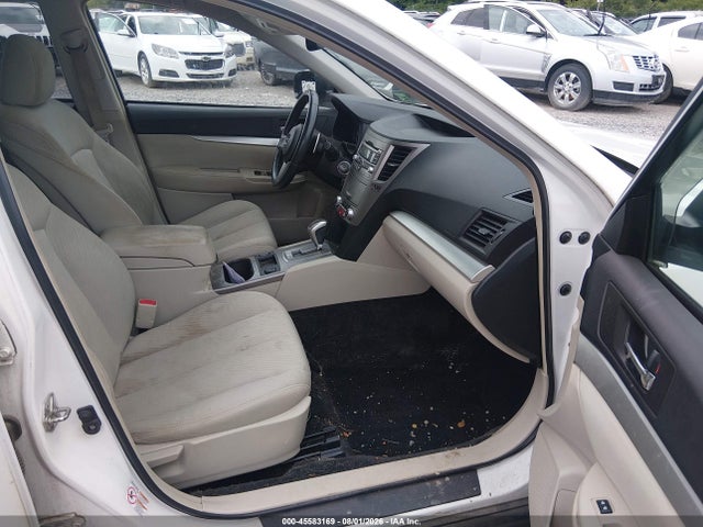 45583169 :رقم المزاد ، 4S4BRCGC7B3374618 vin ، 2011 Subaru Outback 2.5i Premium مزاد بيع